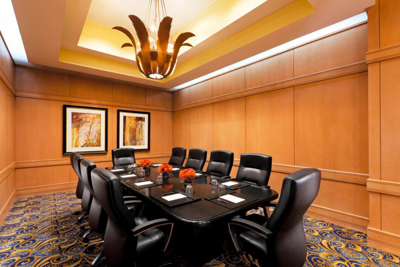 Sheraton Crescent Hotel Phoenix Exterior foto