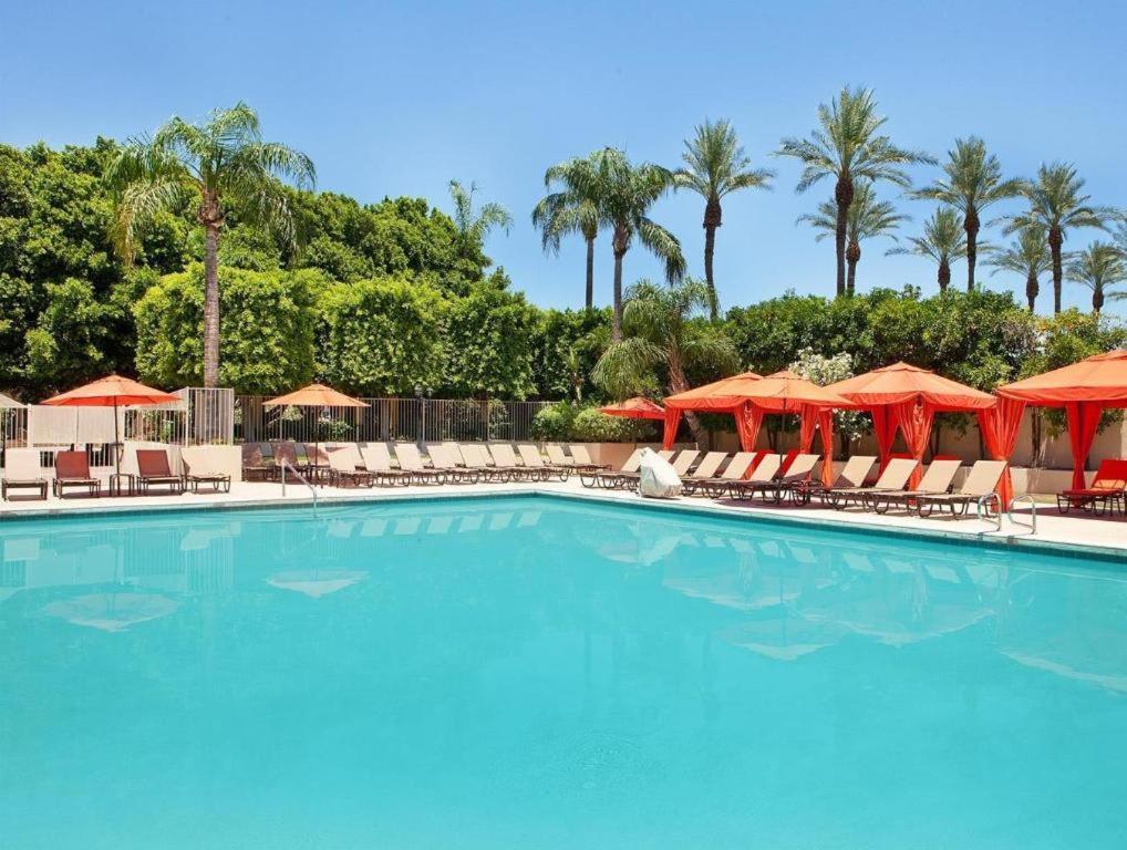 Sheraton Crescent Hotel Phoenix Exterior foto